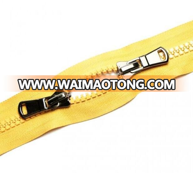 Best Quality and Best Price Two Way Plastic Zipper