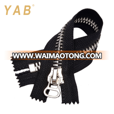 YAB 2017 Export Goods 10# Symmetric Custom Logo Close End Metal Zipper